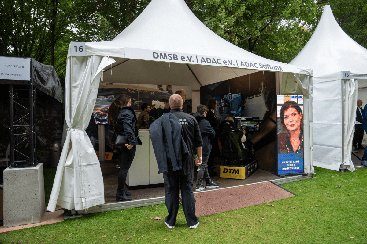 Bürgerfest des Bundespräsidenten 2024 Partnerstand DMSB, ADAC, ADAC Stiftung